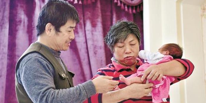 **四川代生宝宝包生女孩**